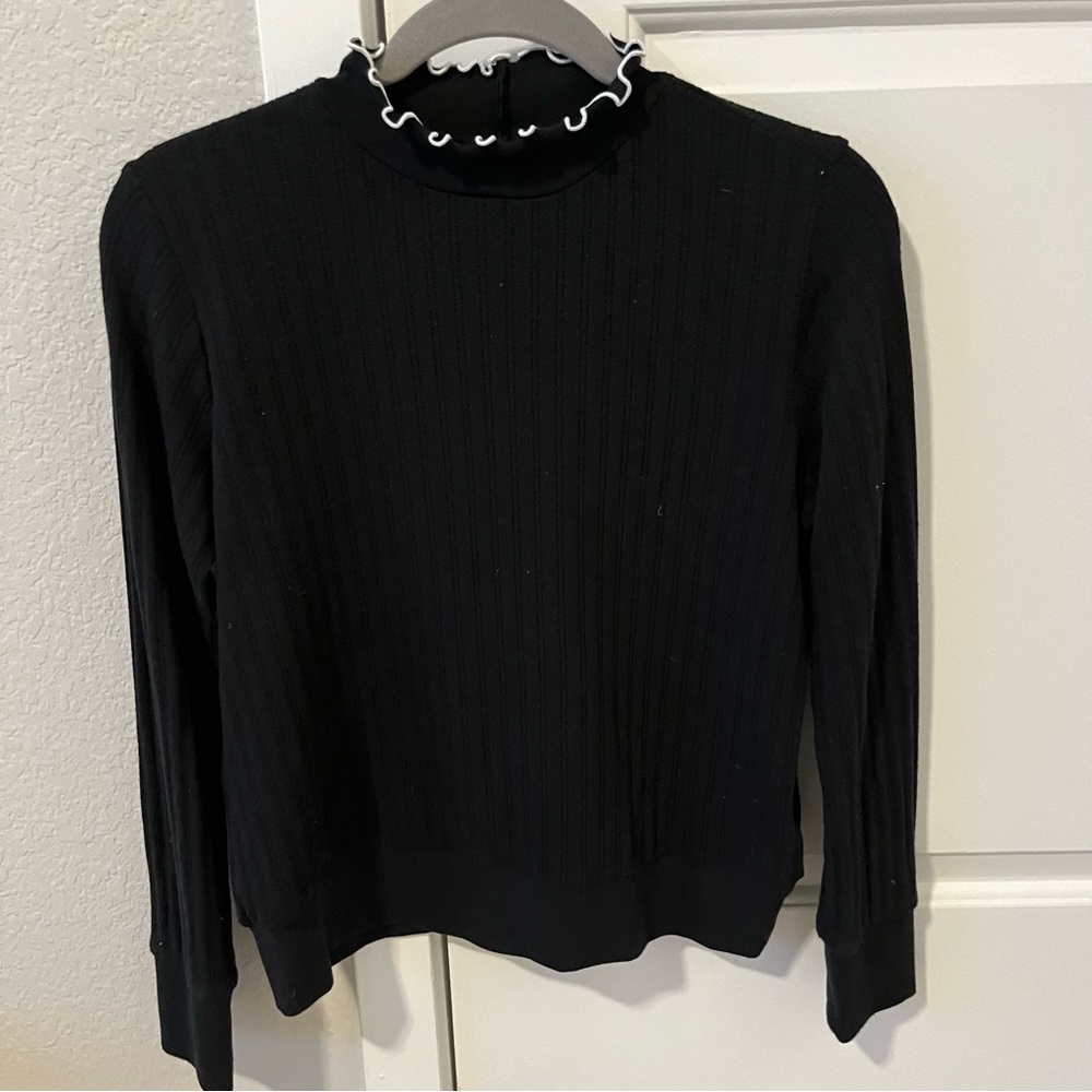 Collared ruffle sweater